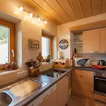 Alpenperle - Ruhige Auszeit Nahe Berwang Mit Bergblick Apartment *