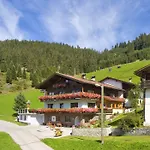 Alpenperle - Ruhige Auszeit Nahe Berwang Mit Bergblick Berwang