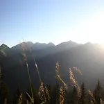 Alpenperle - Ruhige Auszeit Nahe Berwang Mit Bergblick