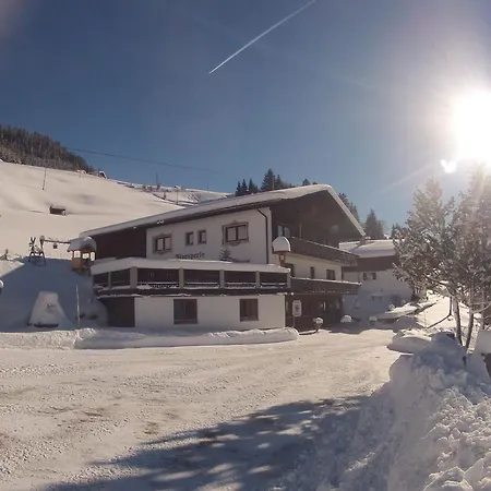 Alpenperle - Ruhige Auszeit Nahe Berwang Mit Bergblick